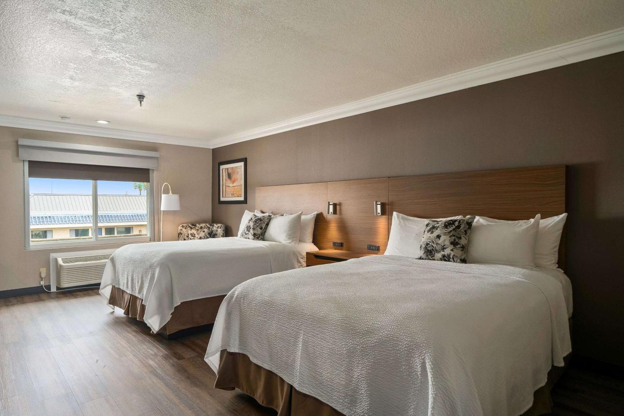 Best Western Plus Newport Mesa Inn Costa Mesa Exteriér fotografie