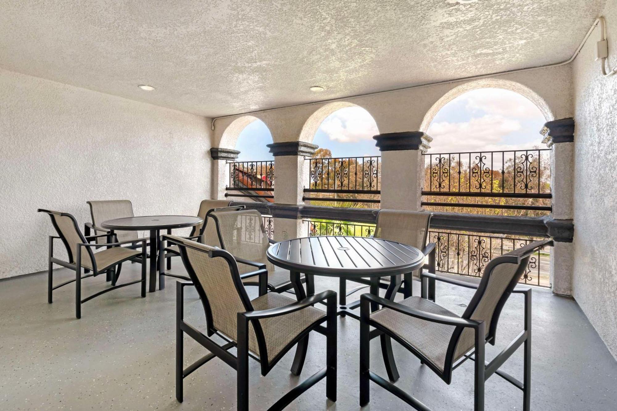 Best Western Plus Newport Mesa Inn Costa Mesa Exteriér fotografie